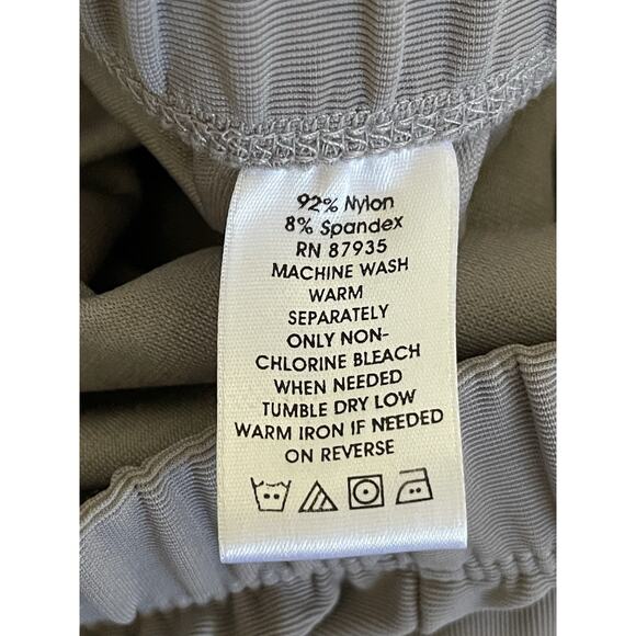 Susan Graver Style Women Gray Elastic Waist Liquid Knit Pants Size Petite M - Picture 10 of 10